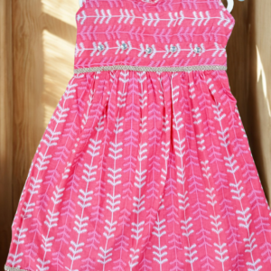 Sigoor Fashion Soft Cotton Baby Girl Frock Pink Printed Sleeveless Lace Waist Detail – Daily Wear Dress (2–3 Years)
